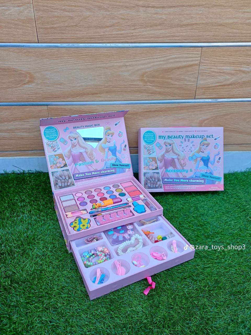 Buy Girls Realistic Beauty Makeup & Jewellery Set